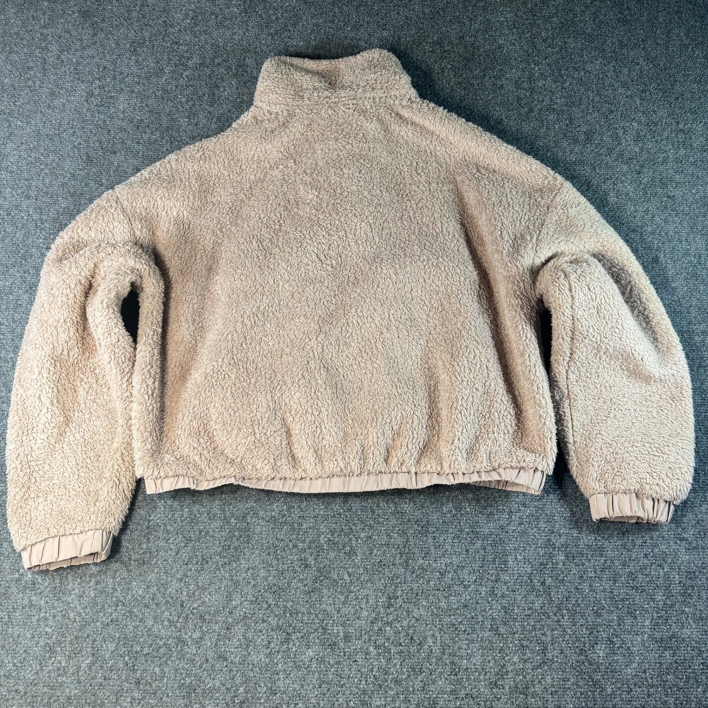 Vuori Alpine Sherpa Jacket Womens Small Beige Tan Full Zip Fleece Mock Neck Logo - Picture 6 of 8